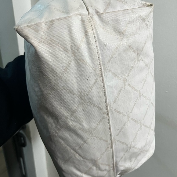 Longchamp White and Silver Tote Bag - Picture 7 of 9